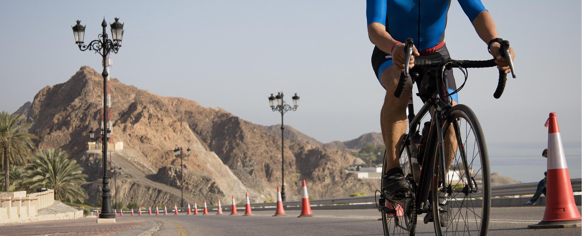 Magasin D'Équipement De Vélo -Magasin D'Équipement De Vélo man 7036709 1920